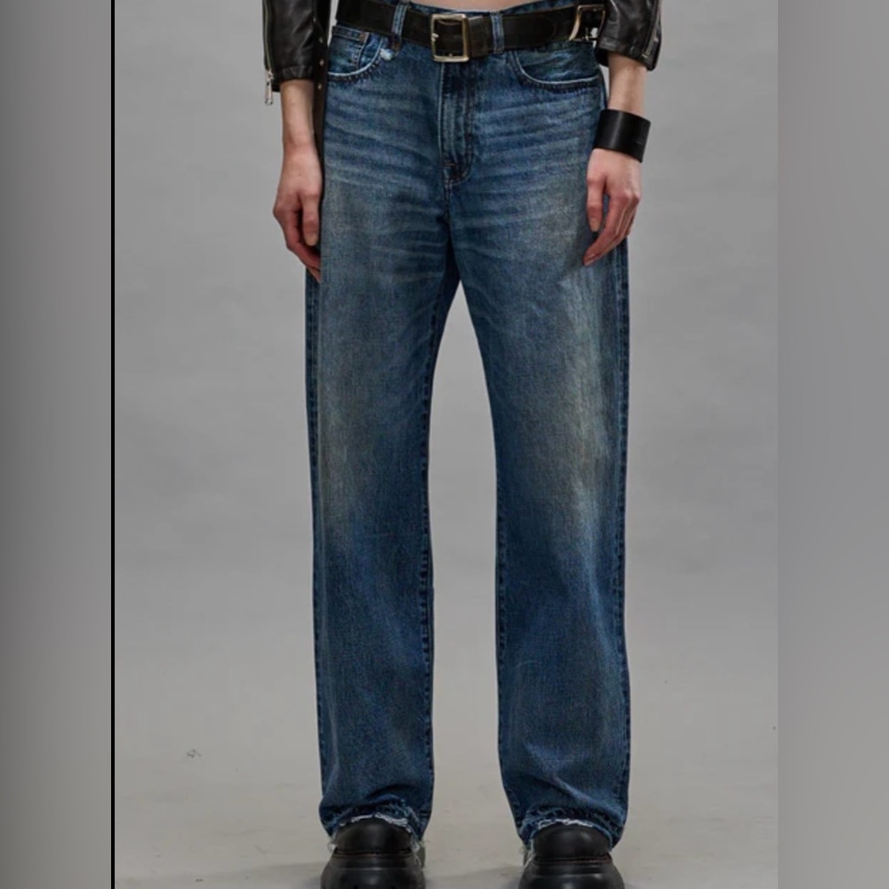 Women’s Blue Jeans